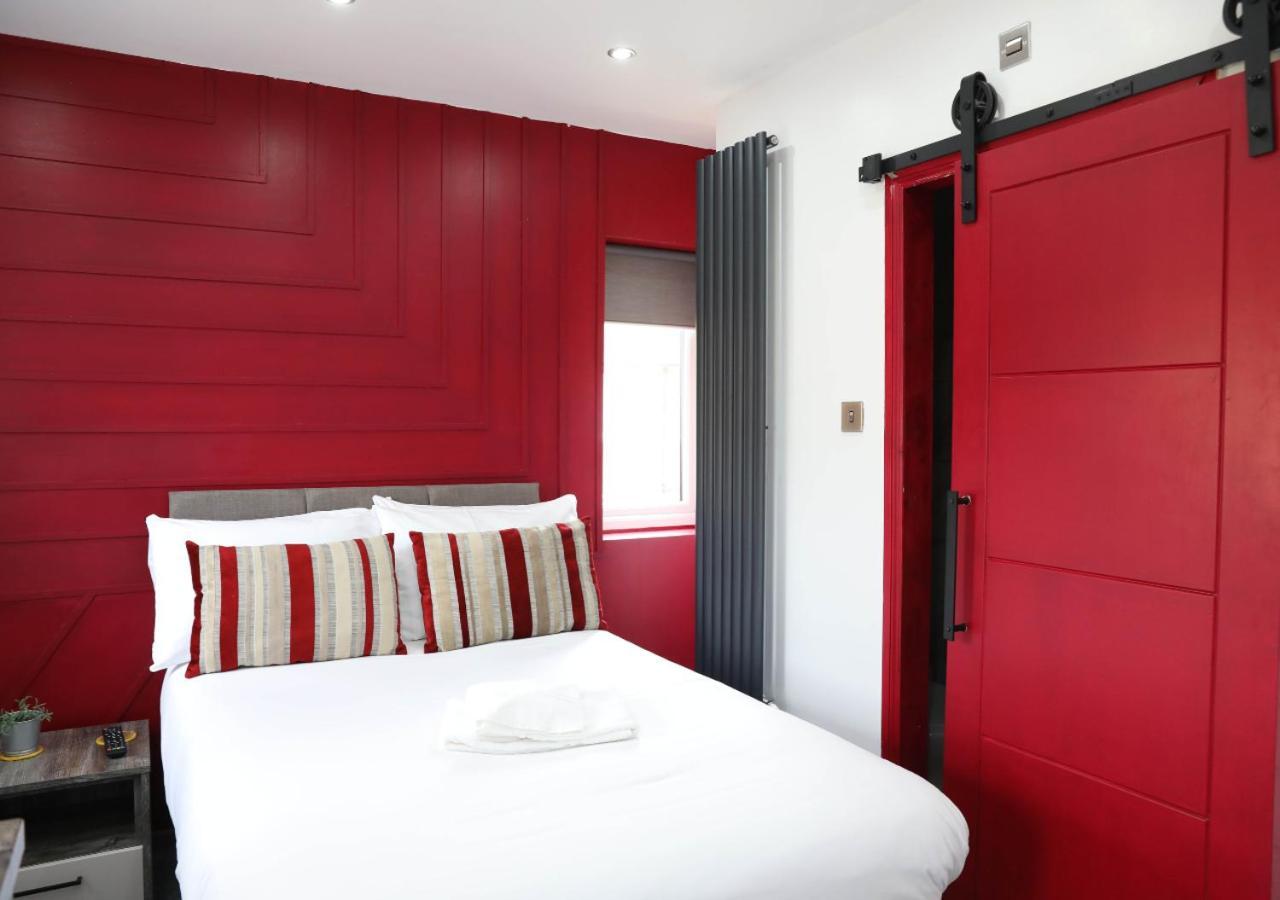 Cb Stays - Private Rooms With Ensuite And Kitchenette In Peterborough Dış mekan fotoğraf