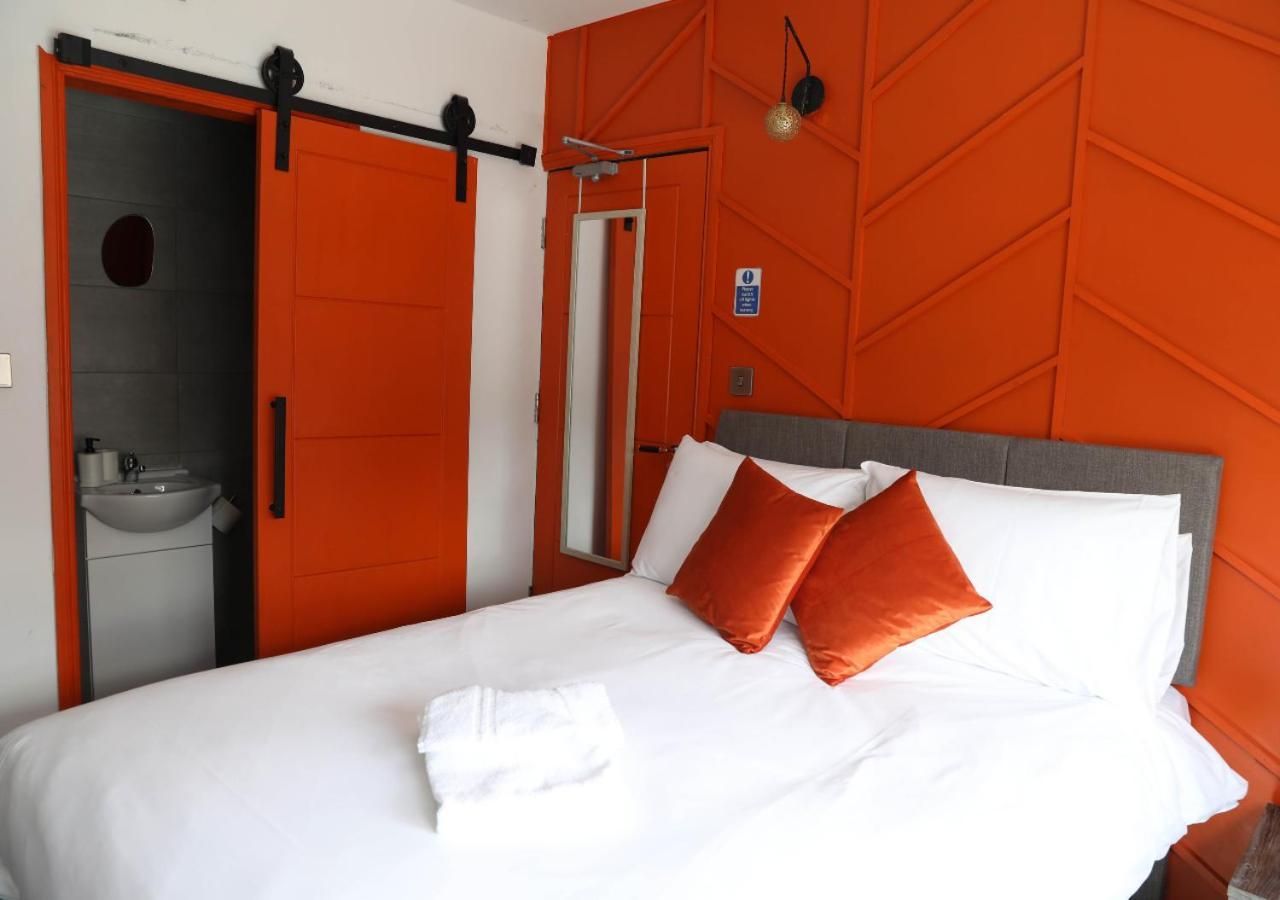 Cb Stays - Private Rooms With Ensuite And Kitchenette In Peterborough Dış mekan fotoğraf